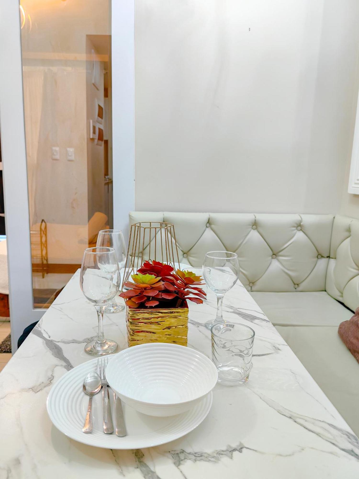 Modern 1Br In Uptown Bgc Apart otel Taguig Dış mekan fotoğraf